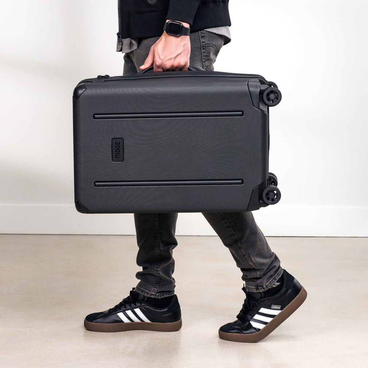 Ridge Carry-On Matte Black (New) 04